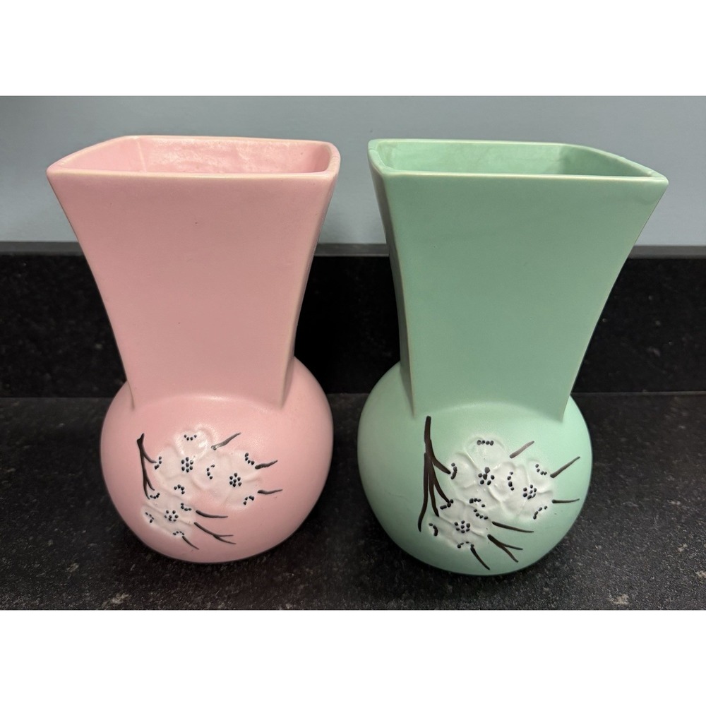 Vintage McCoy Spring Wood Dogwood Vase Pair Pink Green Matte Pottery USA